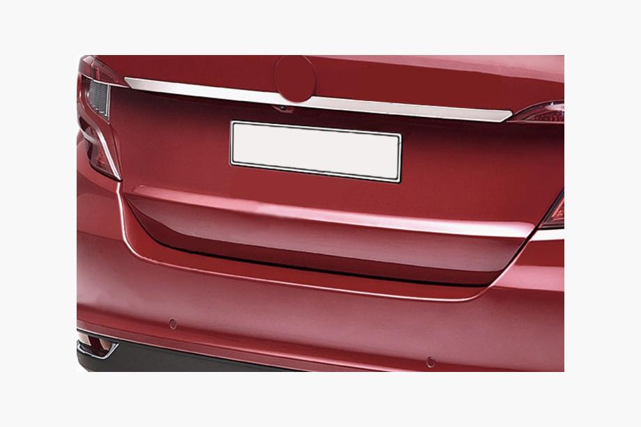 Fiat Tipo Cross 2021– Chromová lišta nad SPZ (nerez) Image