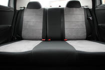 Citroen C-Elysee 2013–2022 Autopotahy eko kůže + tkanina + alcantara Antara A0010 (kompletní sada) fotografie 3