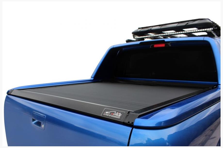 Isuzu D-Max 2002–2011 Roleta Omback Image