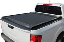 Isuzu D-Max 2011–2019 Roleta Omback fotografie 1
