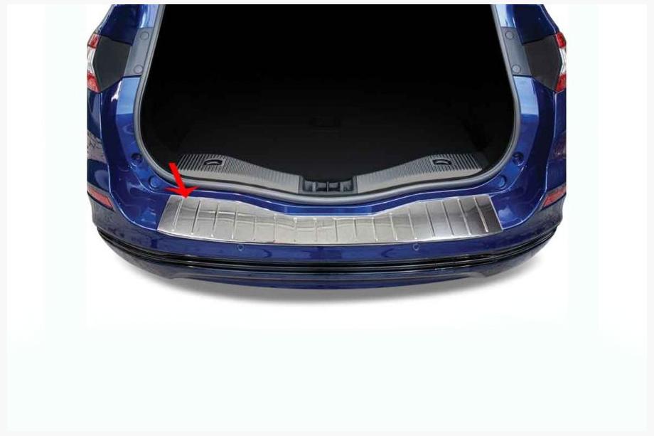 Ford Mondeo 2014–2022 Nerezová lišta na zadní nárazník (SW) Fotografie 1