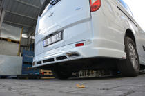 Ford Custom 2013–2022 Nástavec zadního nárazníku (k lakování) fotografie 1