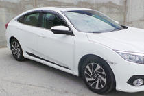 Honda Civic Sedan X 2016–2021 Dveřní lišty (4 ks, černé) fotografie 1