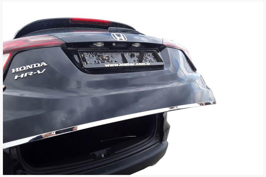 Honda HR-V 2014–2021 Nerezová lišta hrany víka kufru Image