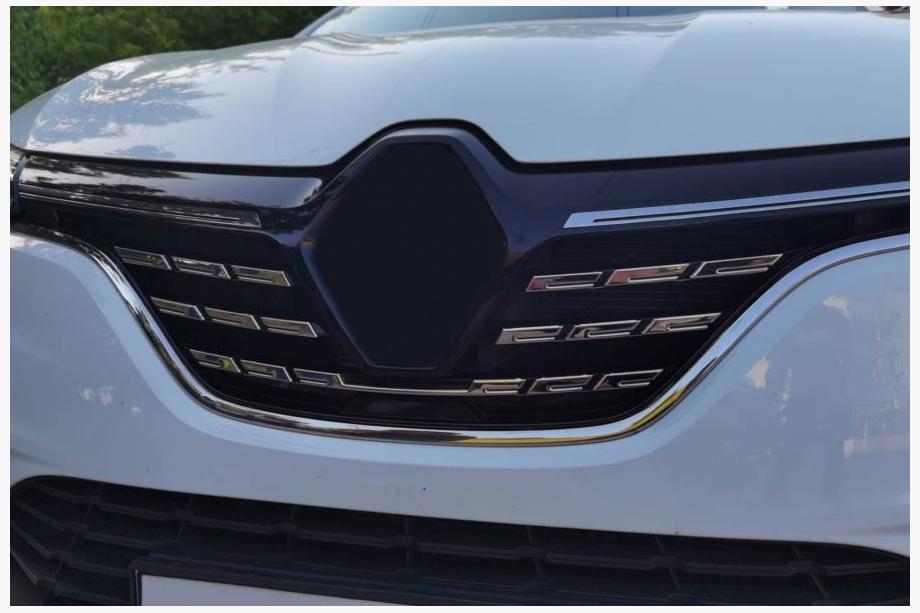 Renault Megane IV 2016–2025 Nerezové kryty masky chladiče 2021+ (5 ks) Carmos - turecká ocel Image