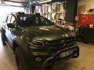 Mercedes X-Class 2017–2020 Spoiler čelního skla (Oko orla, k lakování) fotografie 2