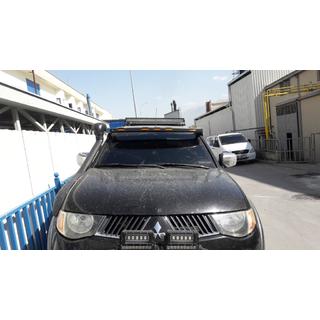 Sluneční clona na čelní sklo (Meliset LED) Mitsubishi L200 2015–2024 fotografie 2