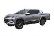 Mitsubishi L200 2015–2024 Dveřní lišty (4 ks, nerez) fotografie 1