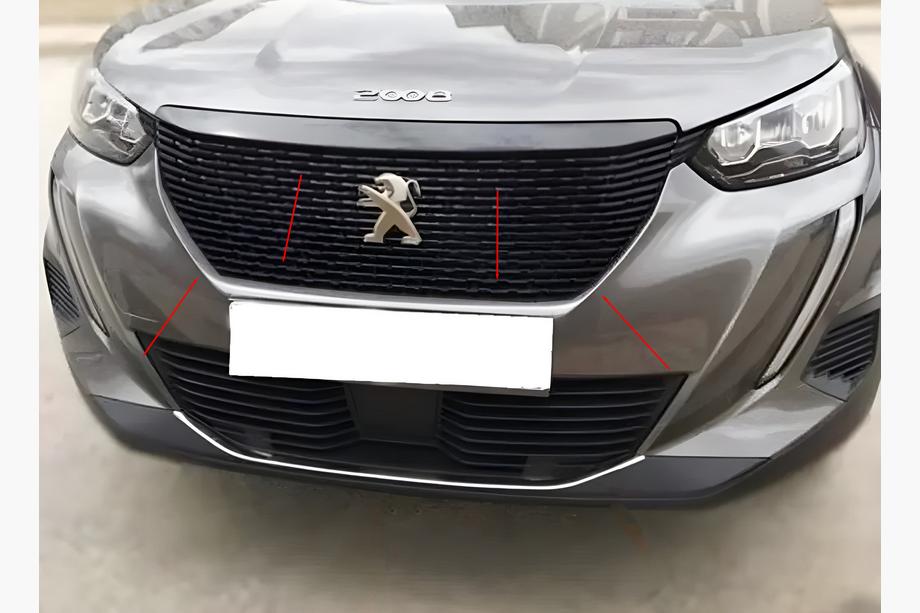 Peugeot 2008 2019– Rámečky masky chladiče (3 ks, nerez) Image