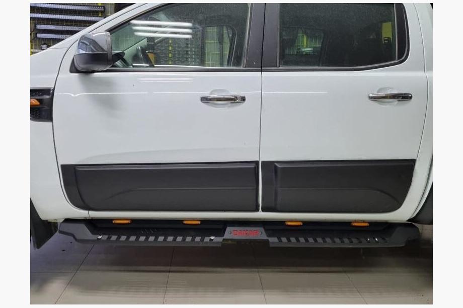 SsangYong Musso II 2018– Chromové kryty klik dveří (4 ks, nerez) Image
