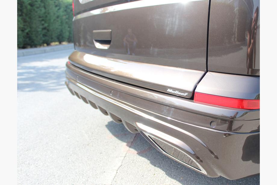 Volkswagen T6 2015–2024 Plastový kryt víka kufru (k lakování) Image