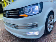 Volkswagen T6 2015–2024 Přední lip spoiler Genis 2015-2018 (k lakování) fotografie 1
