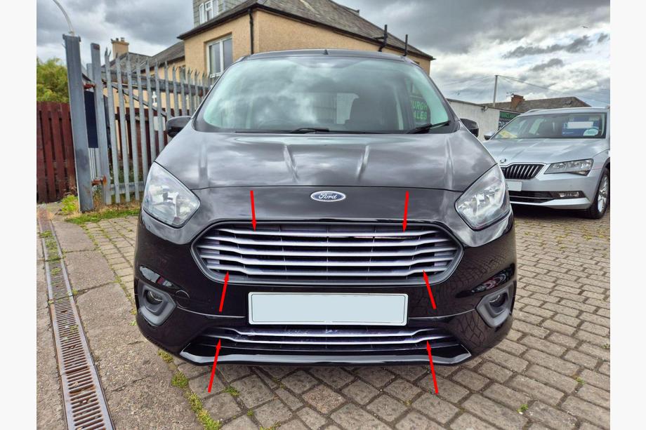 Ford Courier 2014–2023 Nerezové lišty na masku Carmos (2018↗, 7 ks) Fotografie 1