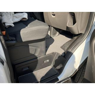 EVA autokoberce (přední, šedé) Ford Custom 2013–2022 fotografie 4