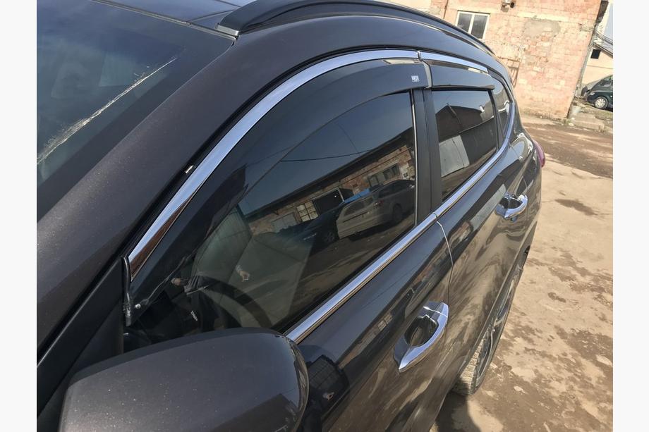 Hyundai Tucson TL 2016–2021 Ofuky oken s chromovou lištou (4 ks, Niken) Image