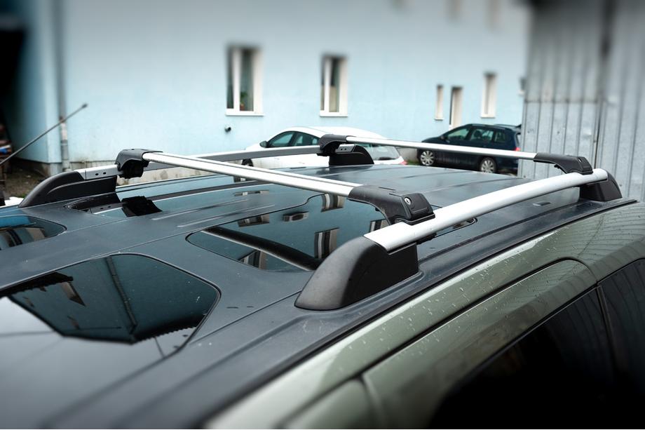 Citroen Berlingo 2008–2018 Uzamykatelné příčníky na klasické hagusy Skybar V1 (2 ks) Šedá Image