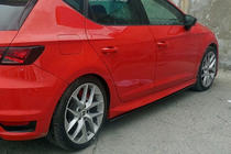 Seat Leon 2013–2020 Boční prahy Performance (černé) fotografie 1