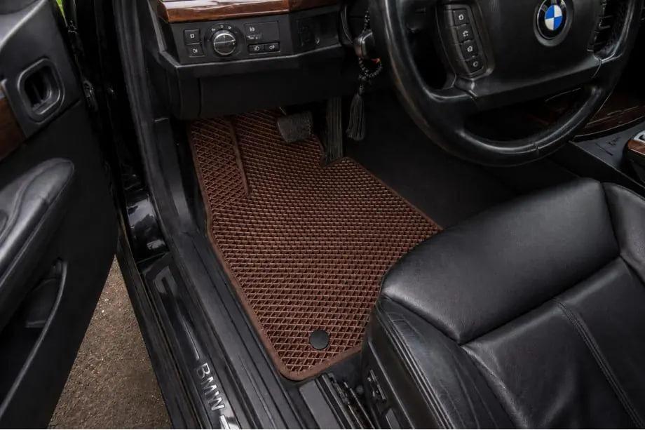 BMW řady 7 E65/66 2001–2008 Autorohože E65 (EVA, hnědé) Image