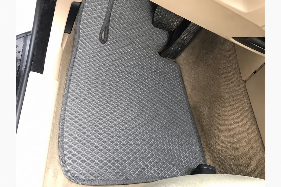 BMW řady 3 E90/E91 2005–2011 EVA autokoberce (šedé) Image