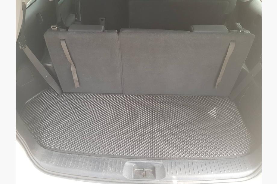 Toyota Highlander 2013–2019 EVA rohož do kufru (malá, černá) Image