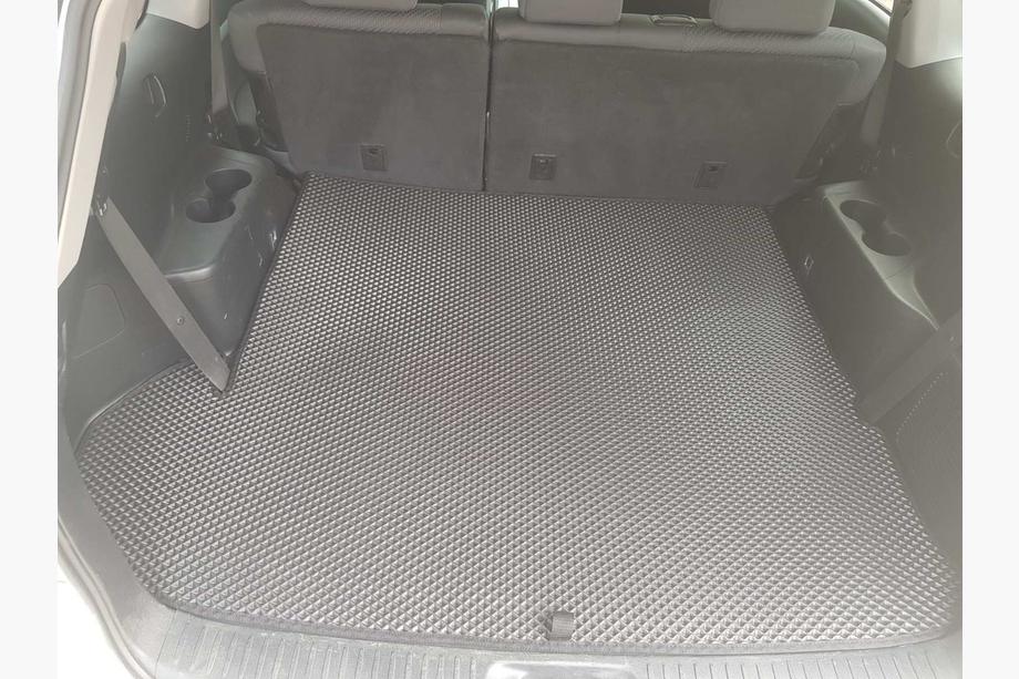 Toyota Highlander 2013–2019 EVA koberec do kufru (velký, černý) Image