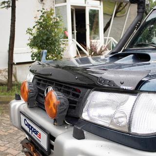 Deflektor kapoty (Eurocap) Hyundai Galloper 1997–2003 fotografie 3
