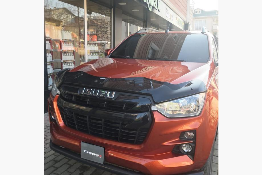 Isuzu D-Max 2019– Deflektor kapoty BAT (EuroCap) Image
