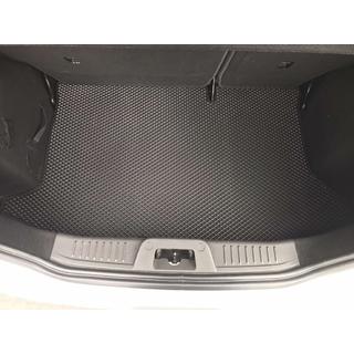 EVA vana do kufru HB (černá) Ford Fiesta 2008–2017 fotografie 1