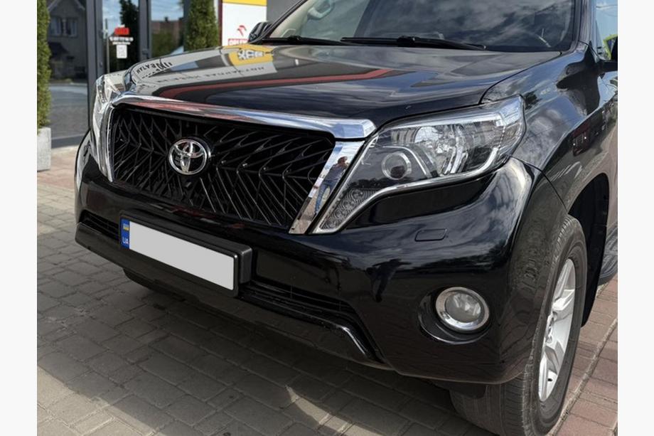 Toyota Land Cruiser Prado 150 2009–2023 Maska chladiče 2013-2017 (TRD) Image