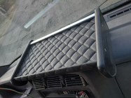 Peugeot Boxer 1994–2006 Odkládací polička na palubní desku 1994-1999 (černá s černým prošitím) fotografie 2