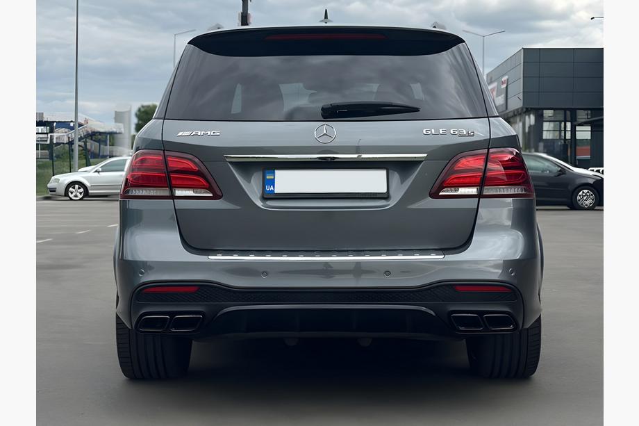 Mercedes GLE/ML třída W166 2011–2018 Facelift kit ML na GLE AMG Fotografie 9