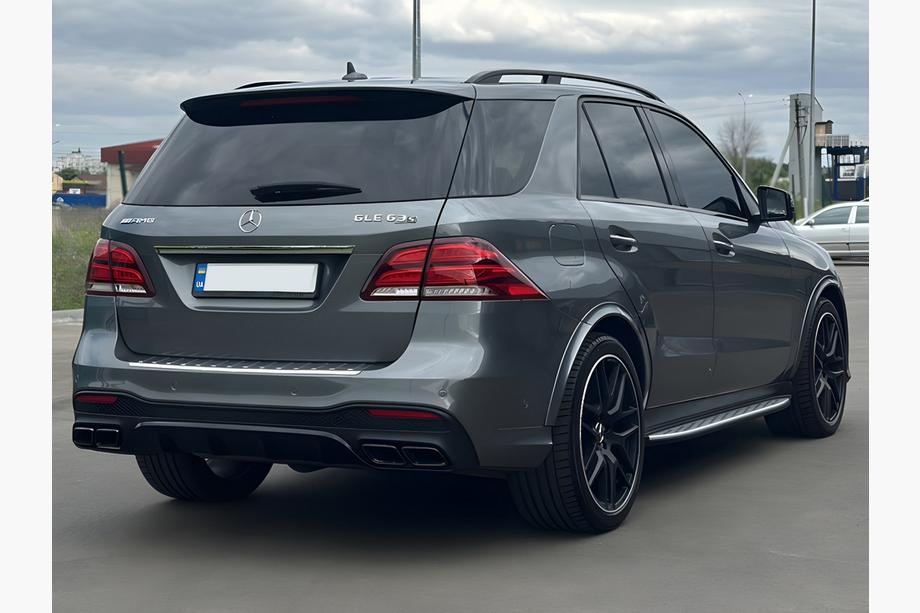 Mercedes GLE/ML třída W166 2011–2018 Facelift kit ML na GLE AMG Fotografie 10