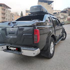 Nissan Navara 2006–2015 Lišta na víko kufru (ABS) fotografie 2
