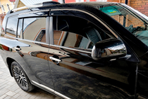 Toyota Highlander 2008–2013 Okenní ofuky s chromovanou lištou (4 ks, Niken) fotografie 4