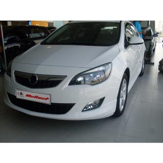 Přední spodní nástavec 2010-2012 (k lakování) Opel Astra J 2009–2015 fotografie 4