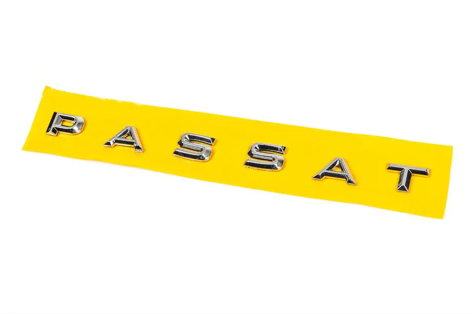 Volkswagen Passat B8 2015–2023 Nápis Passat (253 mm × 17 mm) Image