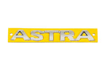 Opel Astra G Classic 1998–2012 Nápis Astra (133 mm × 18 mm) fotografie 2