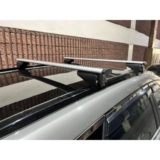 Uzamykatelné příčníky na integrované střešní podélníky Wizard V2 (2 ks) Hyundai Tucson TL 2016–2021 fotografie 4
