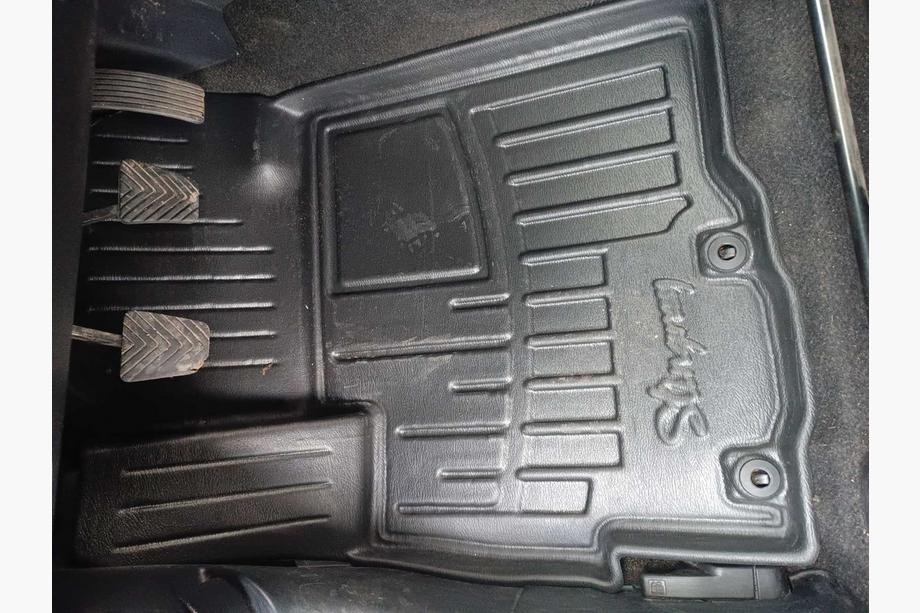 Peugeot 4007 2007–2013 Gumové autokoberce Stingray 3D (5 ks, polyuretan) Image