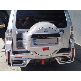 Kompletní sada bodykitu Black Hawk Mitsubishi Pajero Wagon IV 2006–2021 fotografie 3