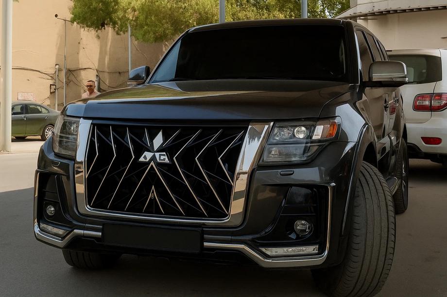 Mitsubishi Pajero Wagon IV 2006–2021 Kompletní sada bodykitu Black Hawk Image