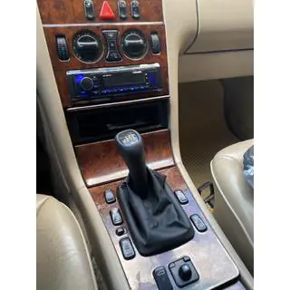 Mercedes W210 manžeta a hlavice řadicí páky s rámečkem (6 rychlostí) fotografie 2