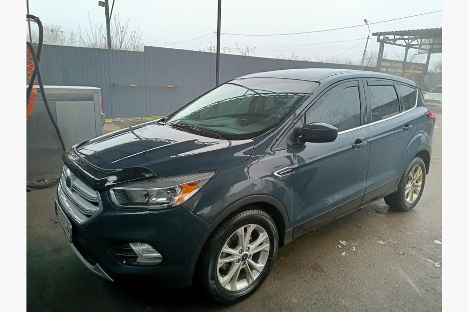 Ford Kuga/Escape 2013–2019 Vkládací deflektory oken (Esa, 4 ks) Image