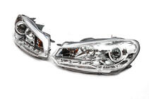 Volkswagen Golf 6 2008–2014 Přední světlomety Silver (2 ks, LED) fotografie 1