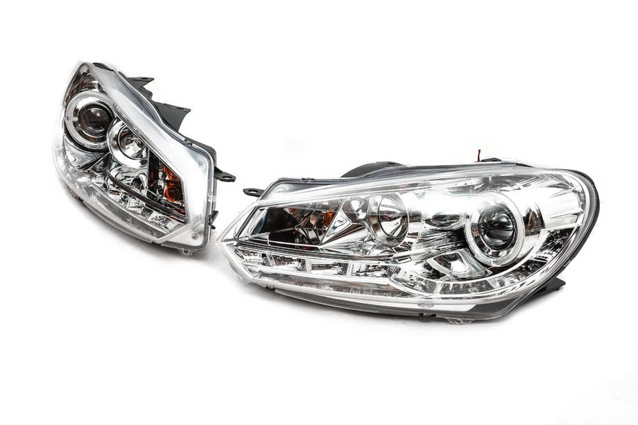 Volkswagen Golf 6 2008–2014 Přední světlomety Silver (2 ks, LED) Image