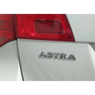 Nápis Astra 5177042 (120 mm x 17 mm) Opel Astra J 2009–2015 fotografie 1