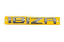 Seat Ibiza 2017– Nápis Ibiza (125 × 18 mm) fotografie 1