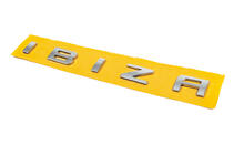 Seat Ibiza 2010–2017 Nápis Ibiza (248 mm × 18 mm) fotografie 2