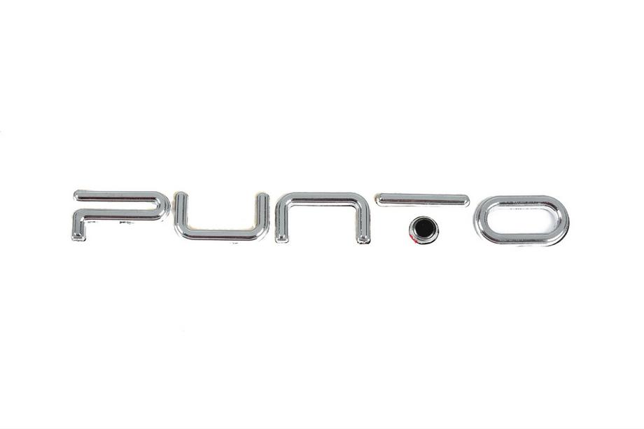 Fiat Punto Grande/EVO 2006–2018 Nápis Punto pro EVO (černá tečka, 2037b) Image