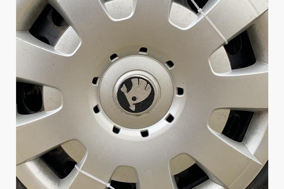 Skoda Samolepky na disky 60 mm 8932A (4 ks) Image